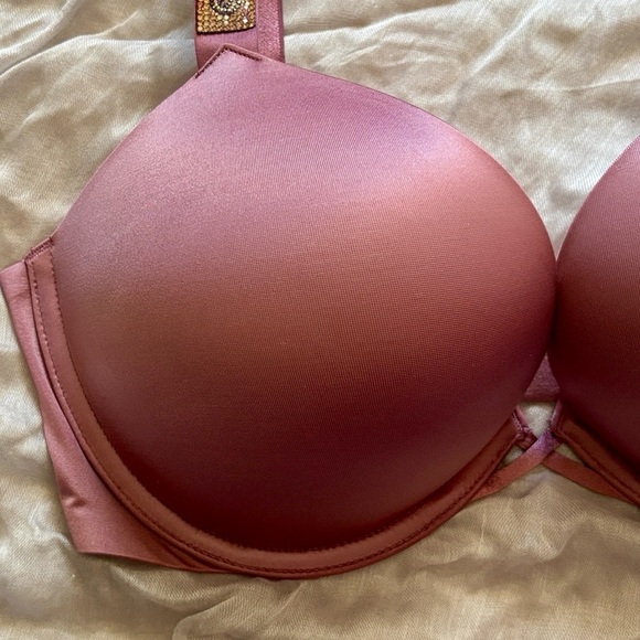 Brand New Victoria’s Secret Bombshell Plunge Push Up Bra Ombre Shine Strap - Picture 4 of 15